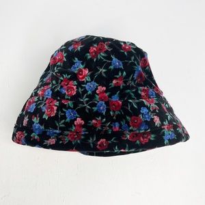 VTG 90's Gap Florals All Over Print Velvet Bucket Hat